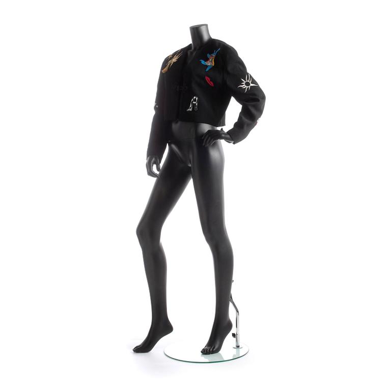 OSCAR ROM/UTA RAASCH, a black wool bolerojacket.