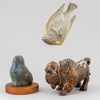 GUNNAR NYLUND, three stoneware sculptures, a buffalo, a dog and a fish, Rörstrand.