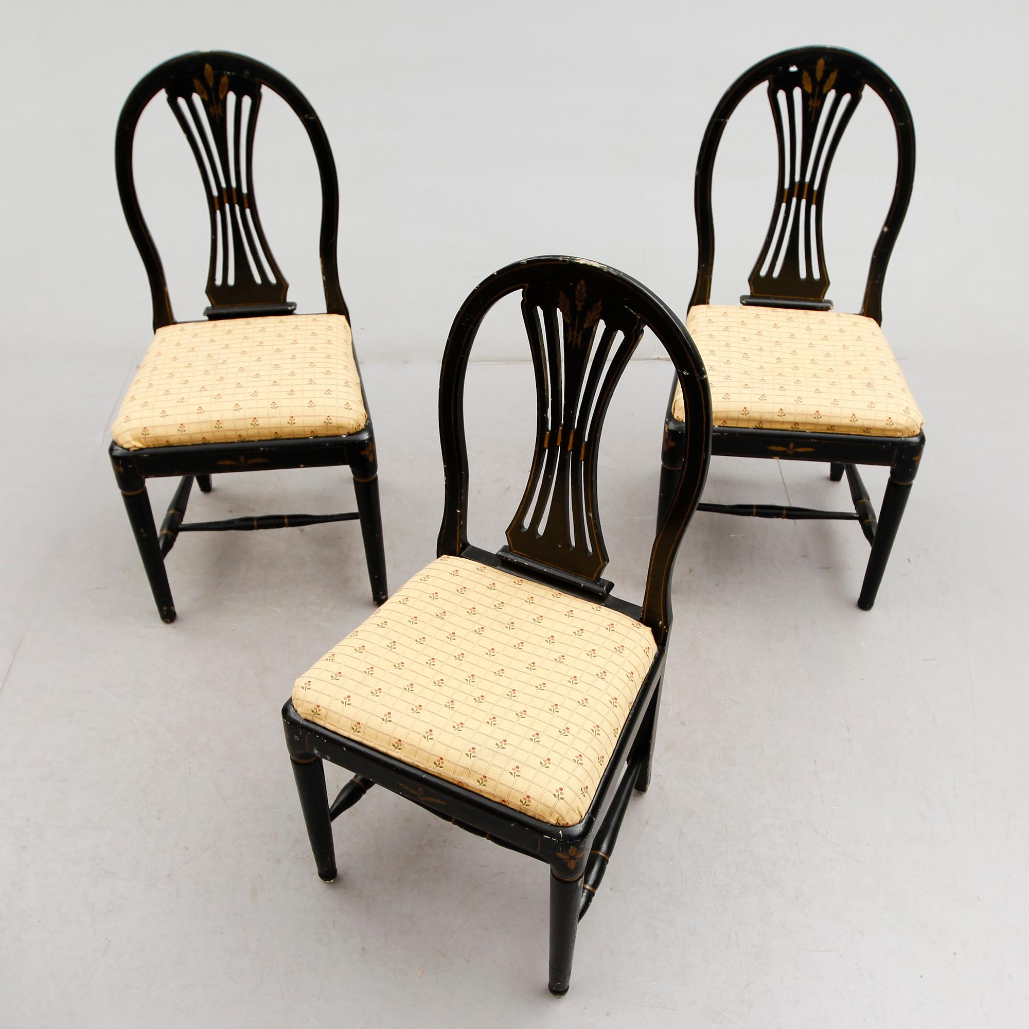 STOLAR, 3 st, sengustavianska, omkring år 1800.
