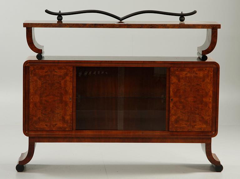 SIDEBOARD, art decostil, 1900-talets andra hälft.