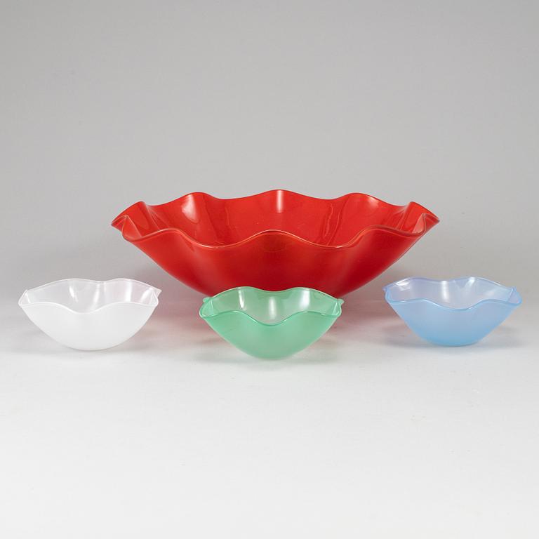 SVEN PALMQVIST, 4 glass bowls, Orrefors.