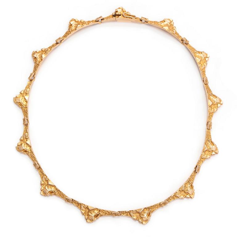 Björn Weckström, A 14K gold necklace 'Golden bridge' for Lapponia 1970.