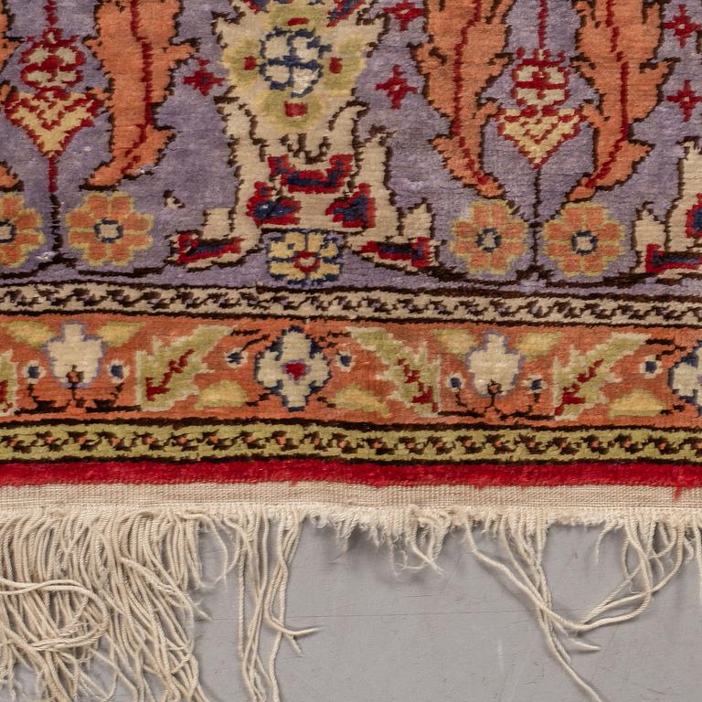 A rug, Old Silk Turkish, ca 180 x 117 cm.