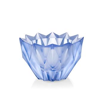 Aimo Okkolin, A VASE AND A BLANK OF A VASE.