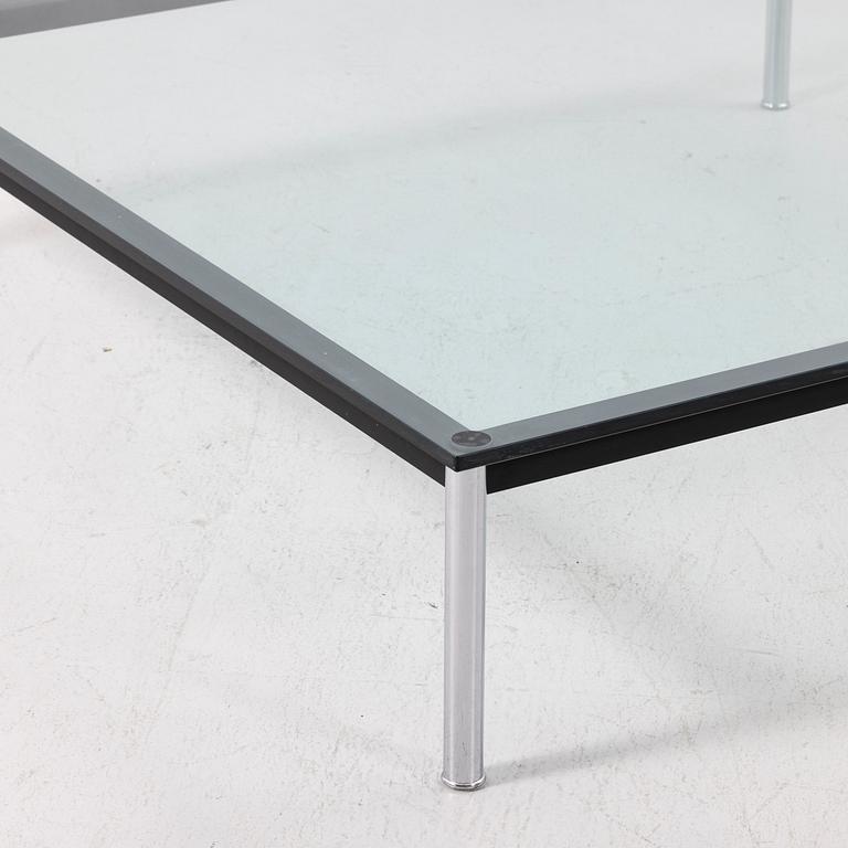 Le Corbusier (Charles-Édouard Jeanneret), Coffee table, "LC10-P", Cassina, modern production.
