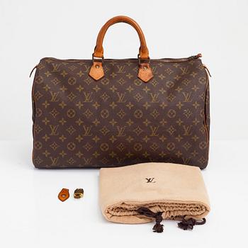 Louis Vuitton, "Speedy 40" laukku.