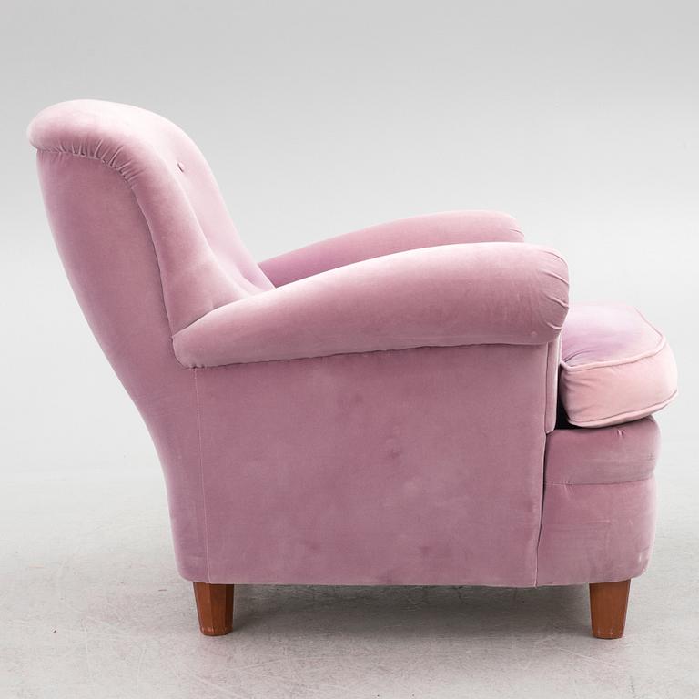 Josef Frank, a model '336' armchair, Firma Svenskt Tenn.