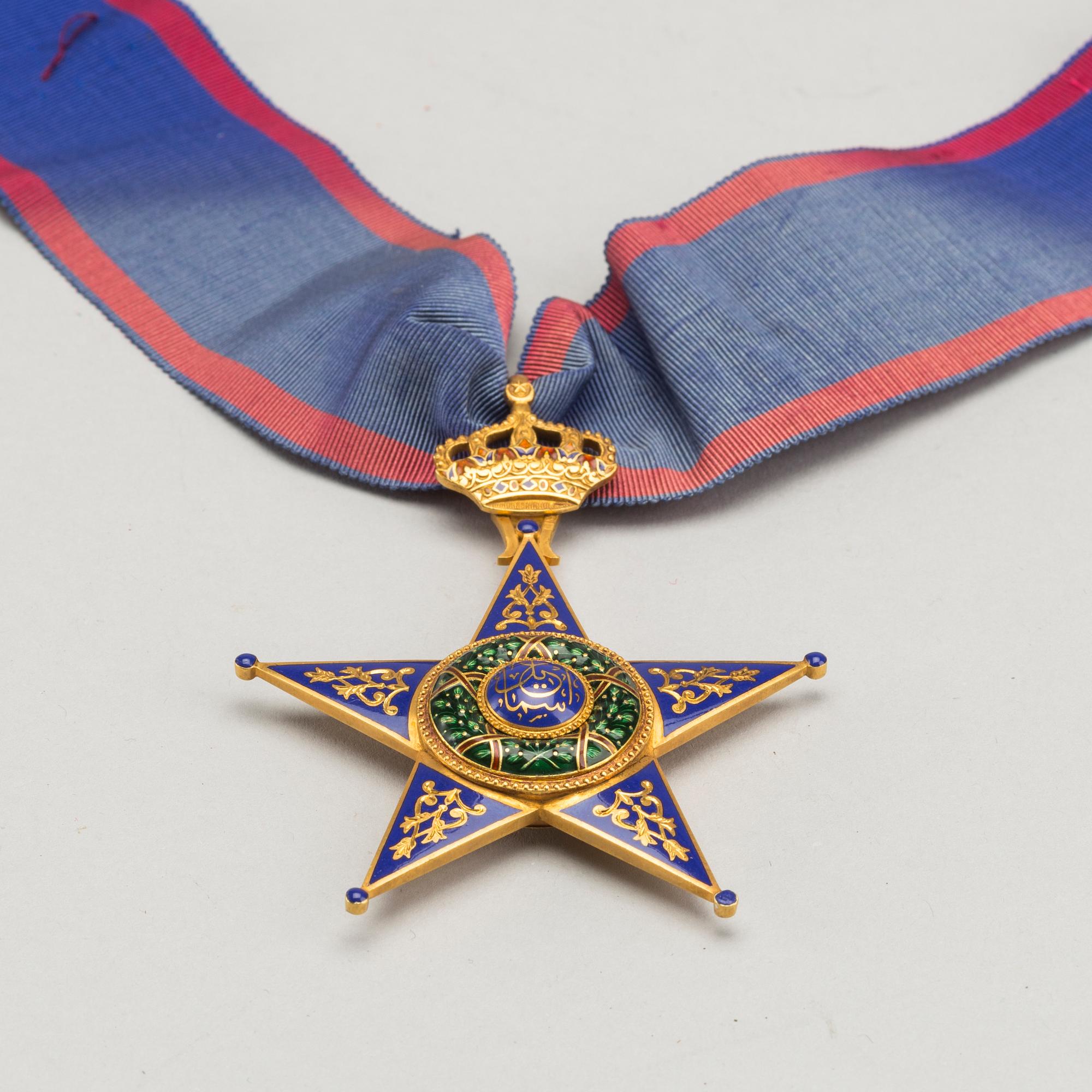 The Order of Ismail(Nischan al-Ismail) 22k gold. LATTES IN KAIRO. 1928-1928- WEIGHT CA 47 G.
