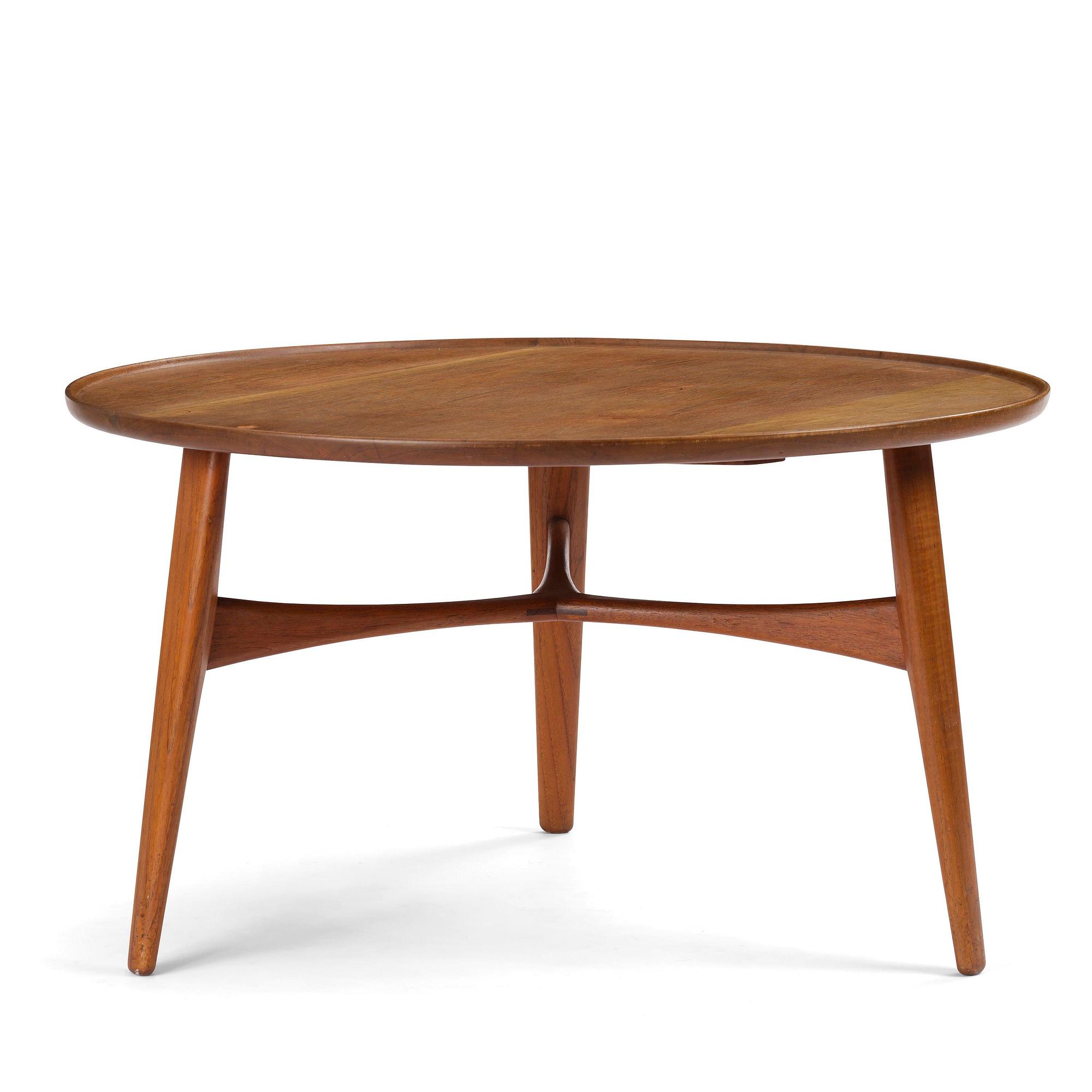 Ejner Larsen & Aksel Bender Madsen, a circular teak table model "1804", cabinetmaker Willy Beck, Copenhagen, 1950s.
