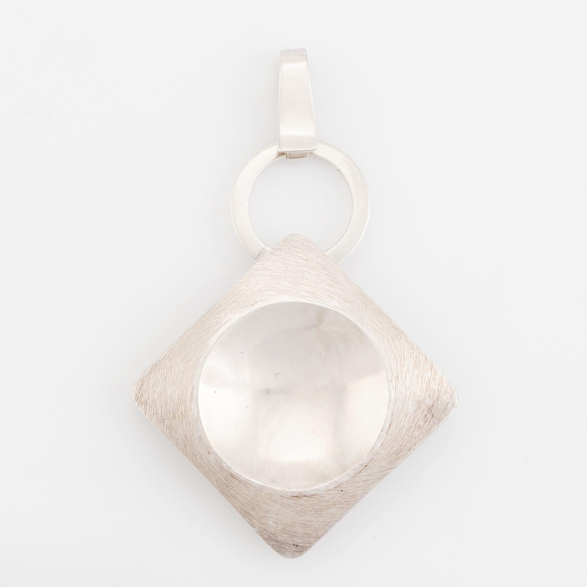 Sven-Erik Högberg, silver pendant.