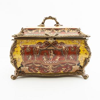 Teapot with lid China 20th century porcelain.