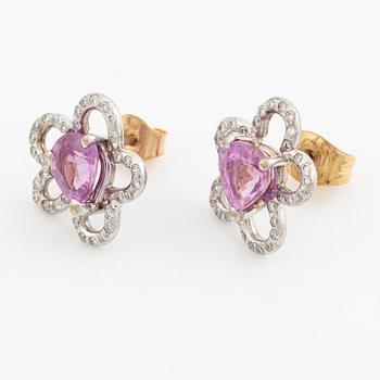 Örhängen, Mandelstam, blomformade 18K vitguld med rosa droppslipade safirer och briljantslipade diamanter.