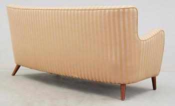 SOFFA, omkring 1900-talets mitt.