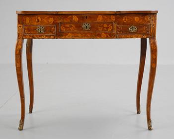 POUDREUSE, rokoko, Holland, 1700-tal.