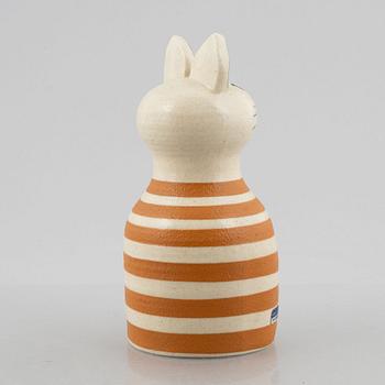 Lisa Larson, figurin, stengods, "Mellanstor katt", ur serien "Tripp, trapp, trull", Gustavsberg.