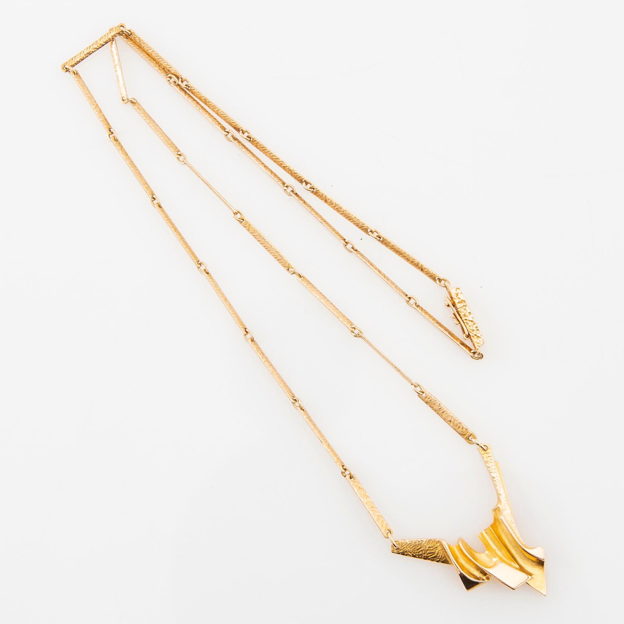 Zoltan Popovits, Necklace "Valeriana" 14K gold, Lapponia Finland 1993.
