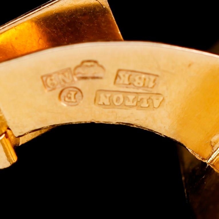 MANSCHETTKNAPPAR, 1 par, 18 k guld, svenska stämplar Alton, 1963. Vikt ca 8 g.