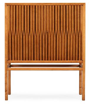 539. A walnut cabinet by cabinetmaker Sten-Olof Fransson, Linköping 1958.