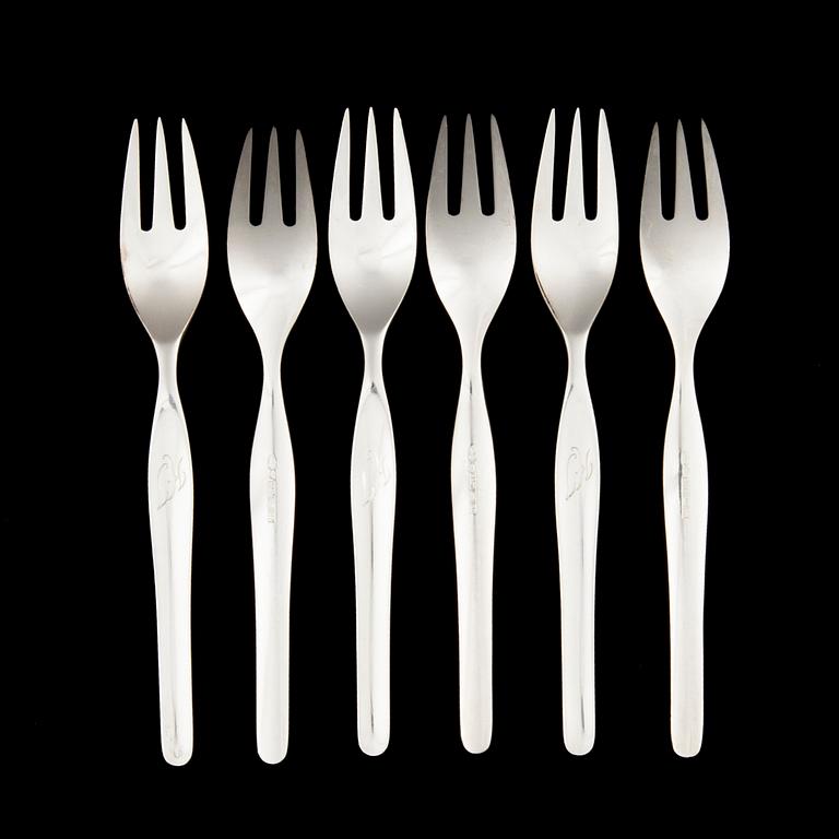 BESTICK, 39 delar, silver "Tapio" och KAKSPADE, silver, Tapio Wirkkala, Tavastehus 1958-1985. Totalvikt 1125 g.