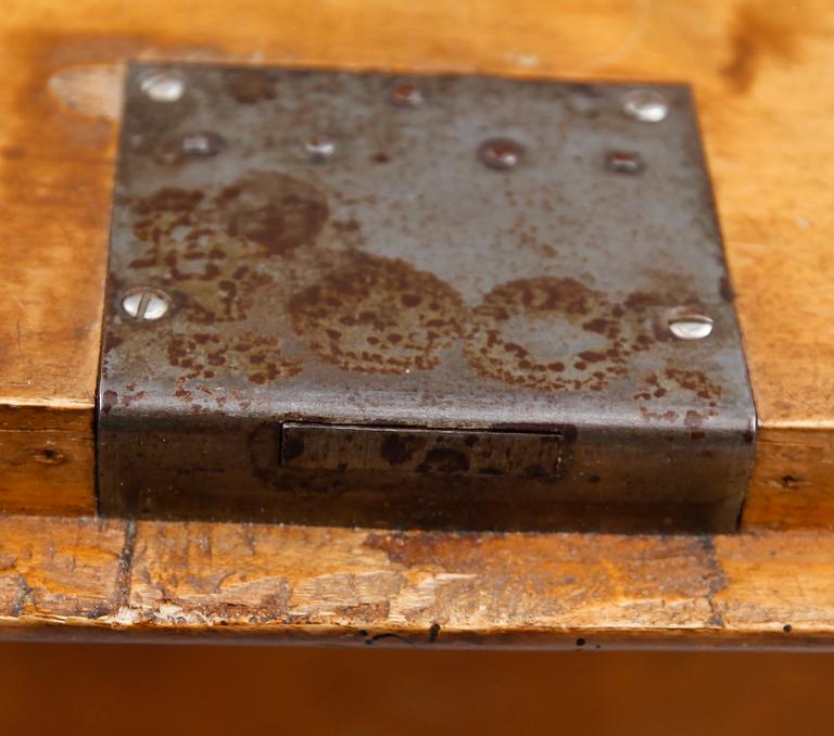 SKRIVSEKRETÄR, 1800-talets mitt.