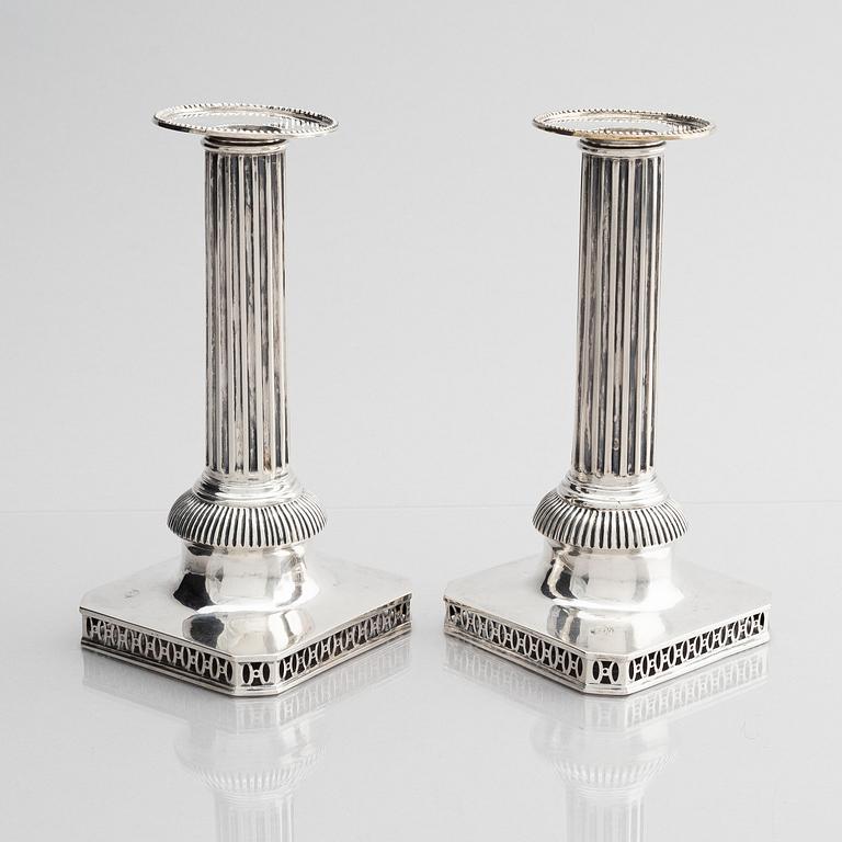Pehr Zethelius, ljusstakar, ett par, silver, Stockholm 1794. Gustavianska.