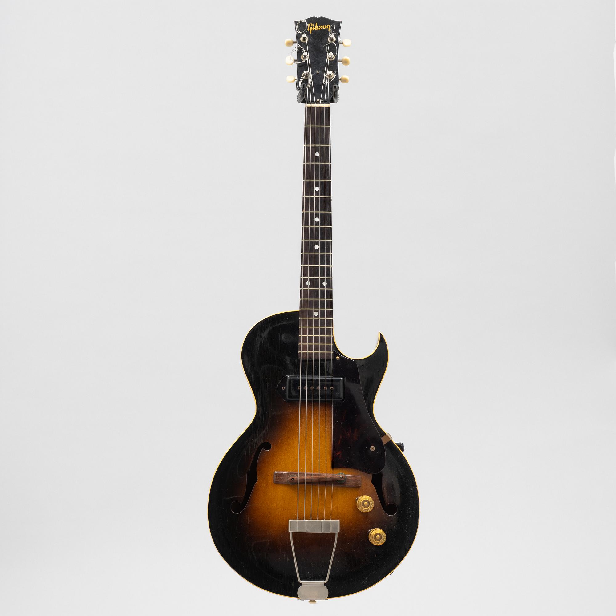 Gibson, "ES-140", semi-acoustic guitar, 1953, USA.