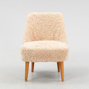 A Swedish Modern easy chair, 1940's/50's.