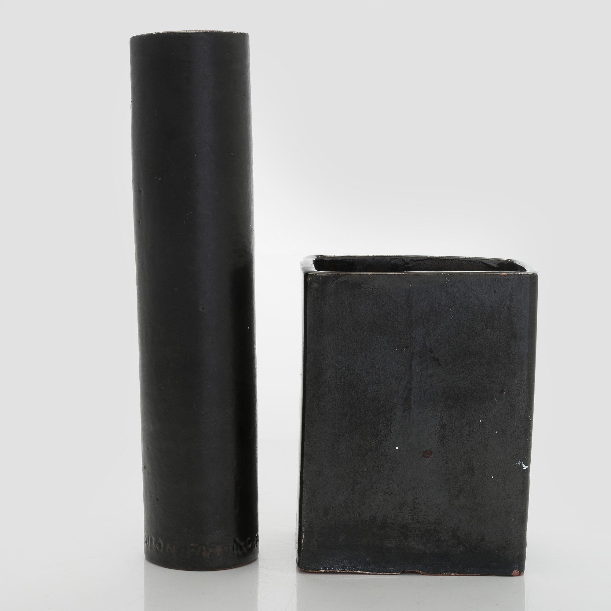 Marita Lybeck, two mid-20th century vases 'Milano' and '901', Oy Kera Ab.