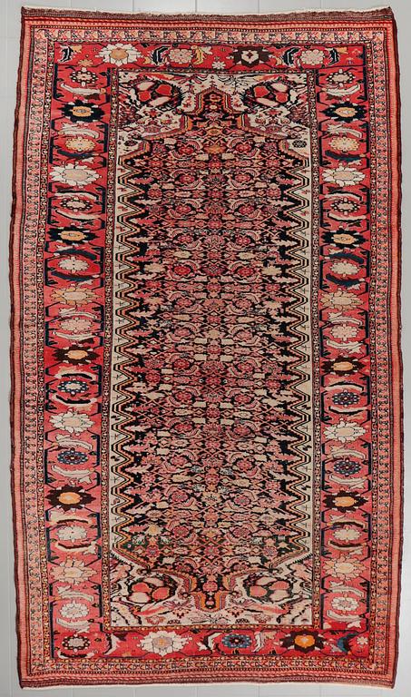 A rug, possible Malayer, semiantique/antique, 342 x 188 cm.