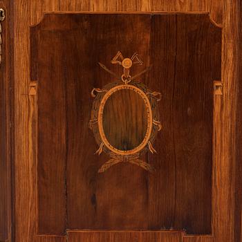 BYRÅ, av Anders Lundelius (mästare i Stockholm 1778-1823), 1780, Gustaviansk.