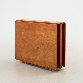 Bruno Mathsson, drop-leaf table, "Maria Flap", Karl Mathsson Company, Värnamo, second half of the 20th century.