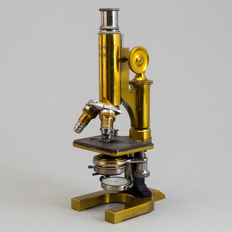 A microscope from Reichert, Vienna, Austria, first half of the 20th century.