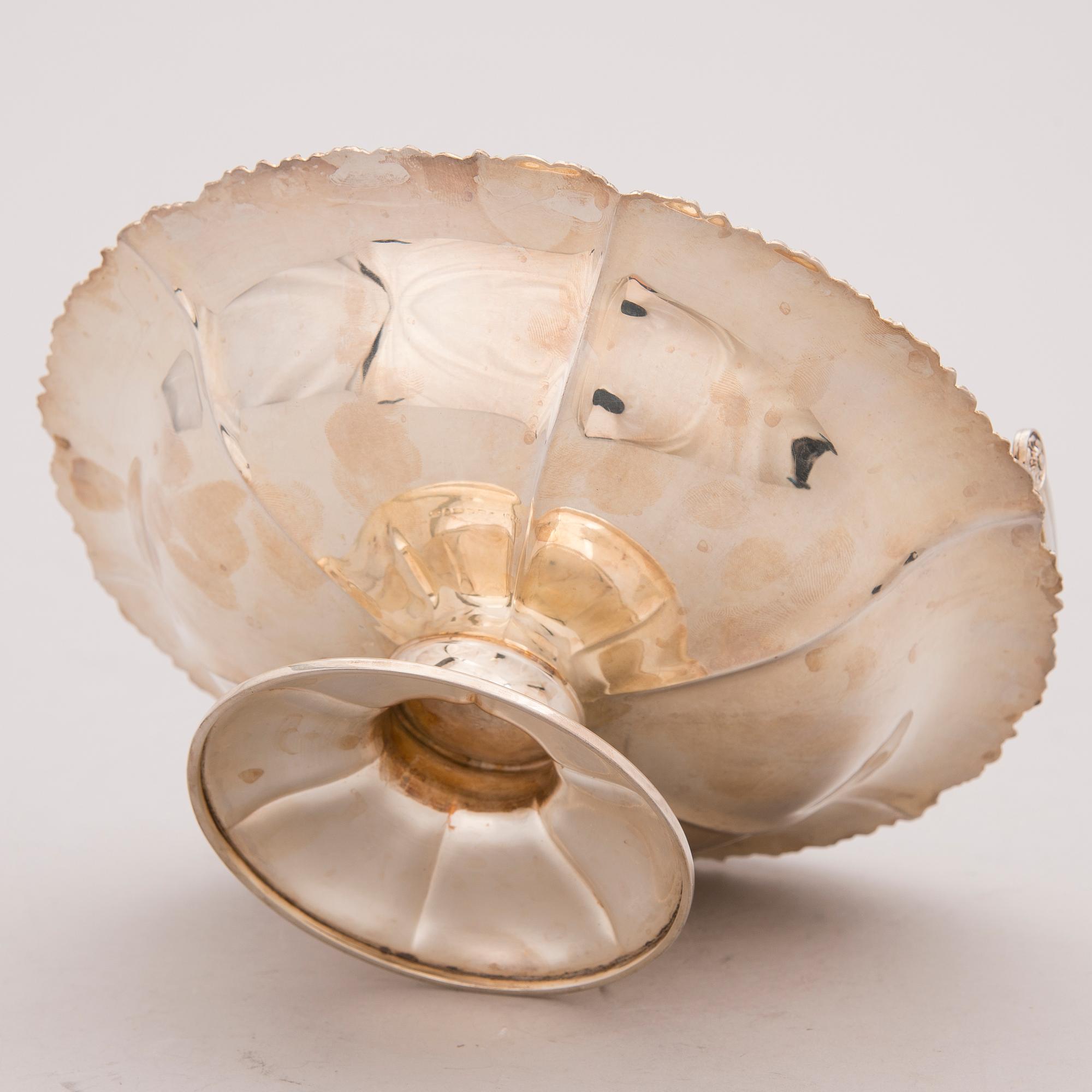 BRÖDKORG, silver, Helsingfors 1943.