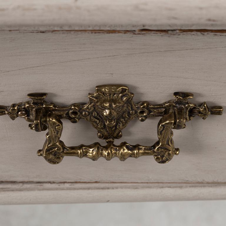 A writing desk from around the year 1900.