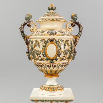 A cermic pedestal and urn from Rörstrand, late 20th Century.