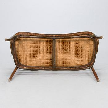 Thonet, 6 stolar, karmstol och soffa, Österrike, 1900-talets början.