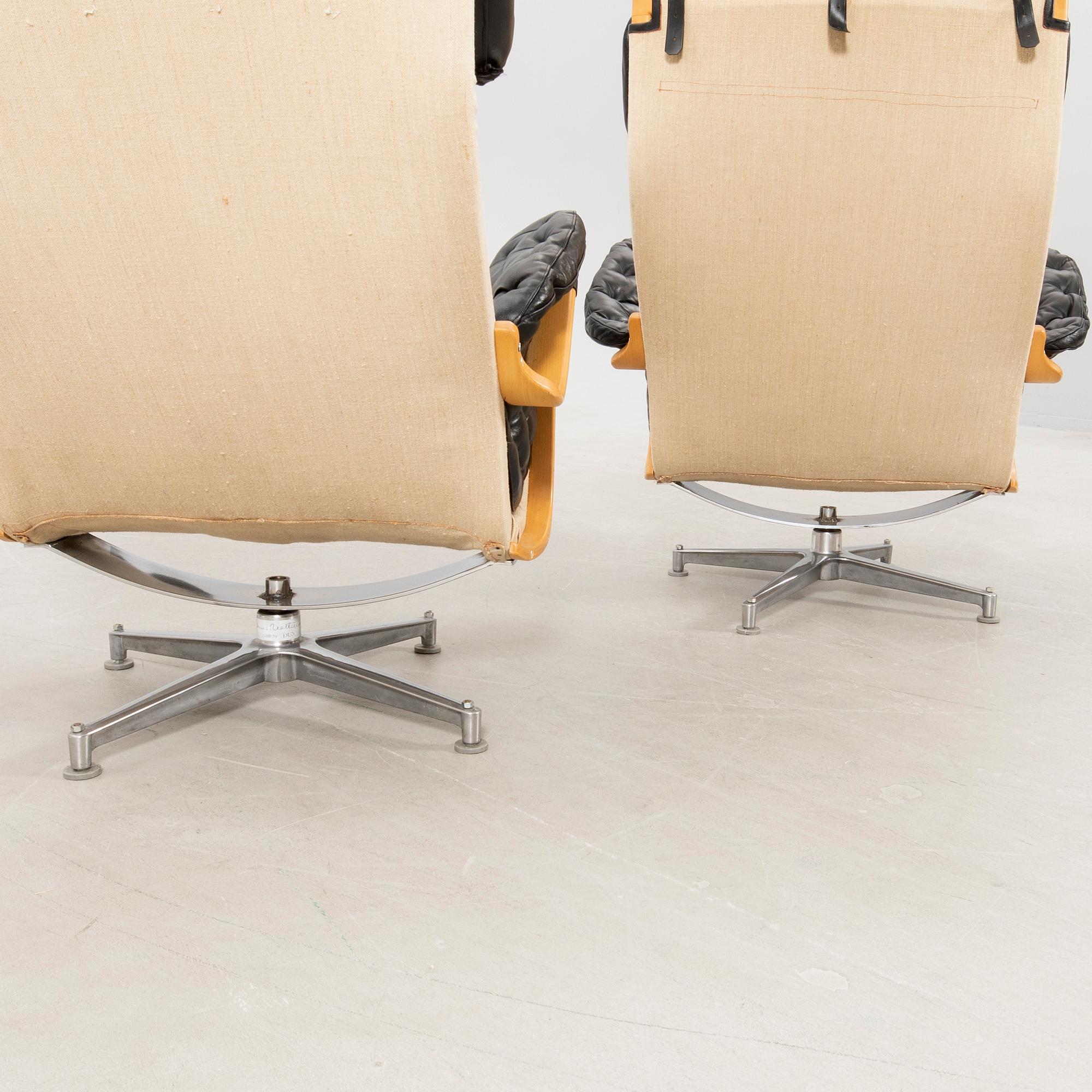 Bruno Mathsson, Swivel armchairs 1 pair, "Pernilla Roto" for DUX late 20th century/early 21st century.