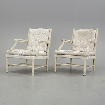 FÅTÖLJER, ett par, s k Gripsholmsmodell, 1900-tal.