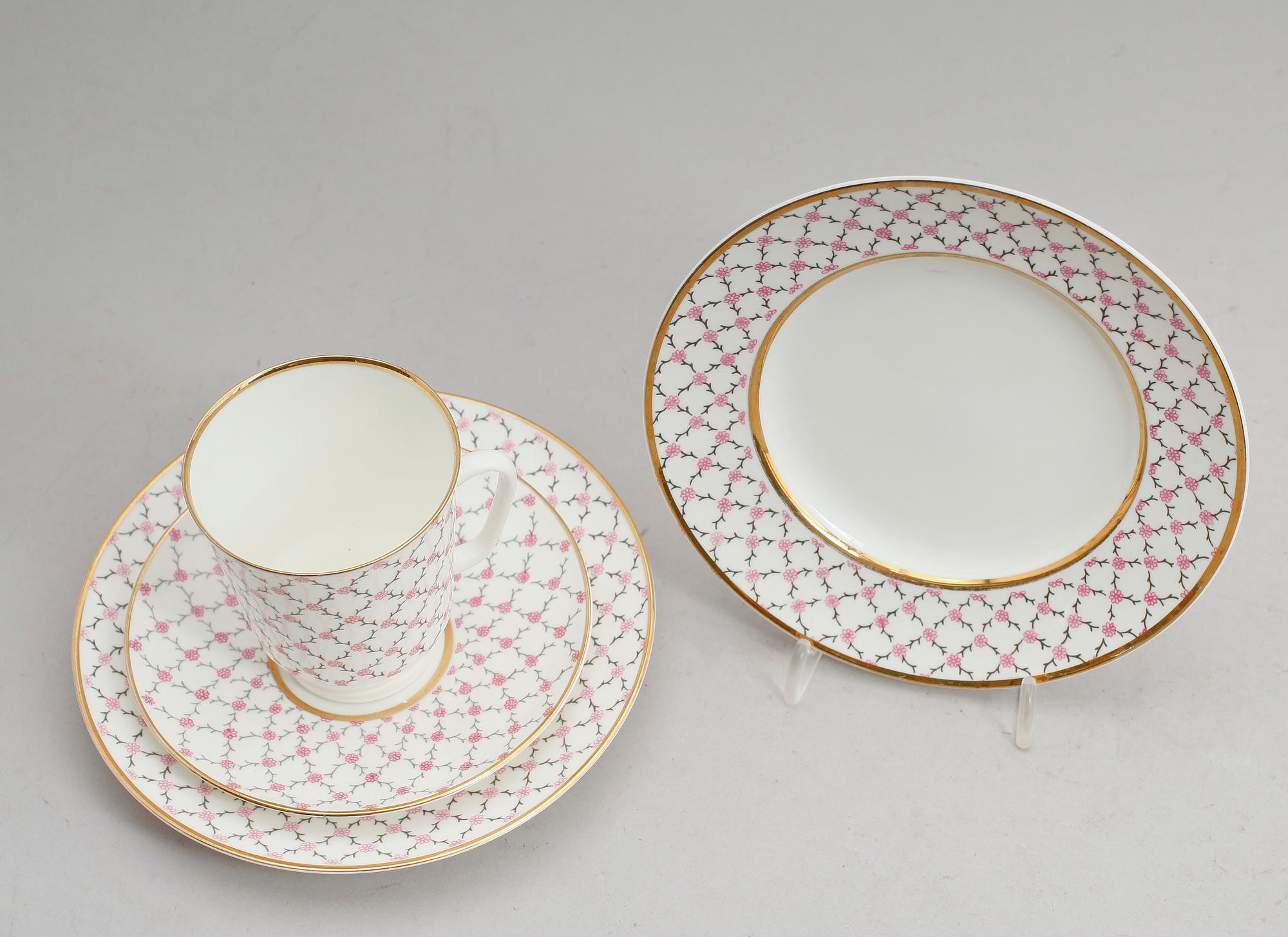 TESERVIS, 20 delar, porslin, Lomonosov, Ryssland, 1900-talets mitt.