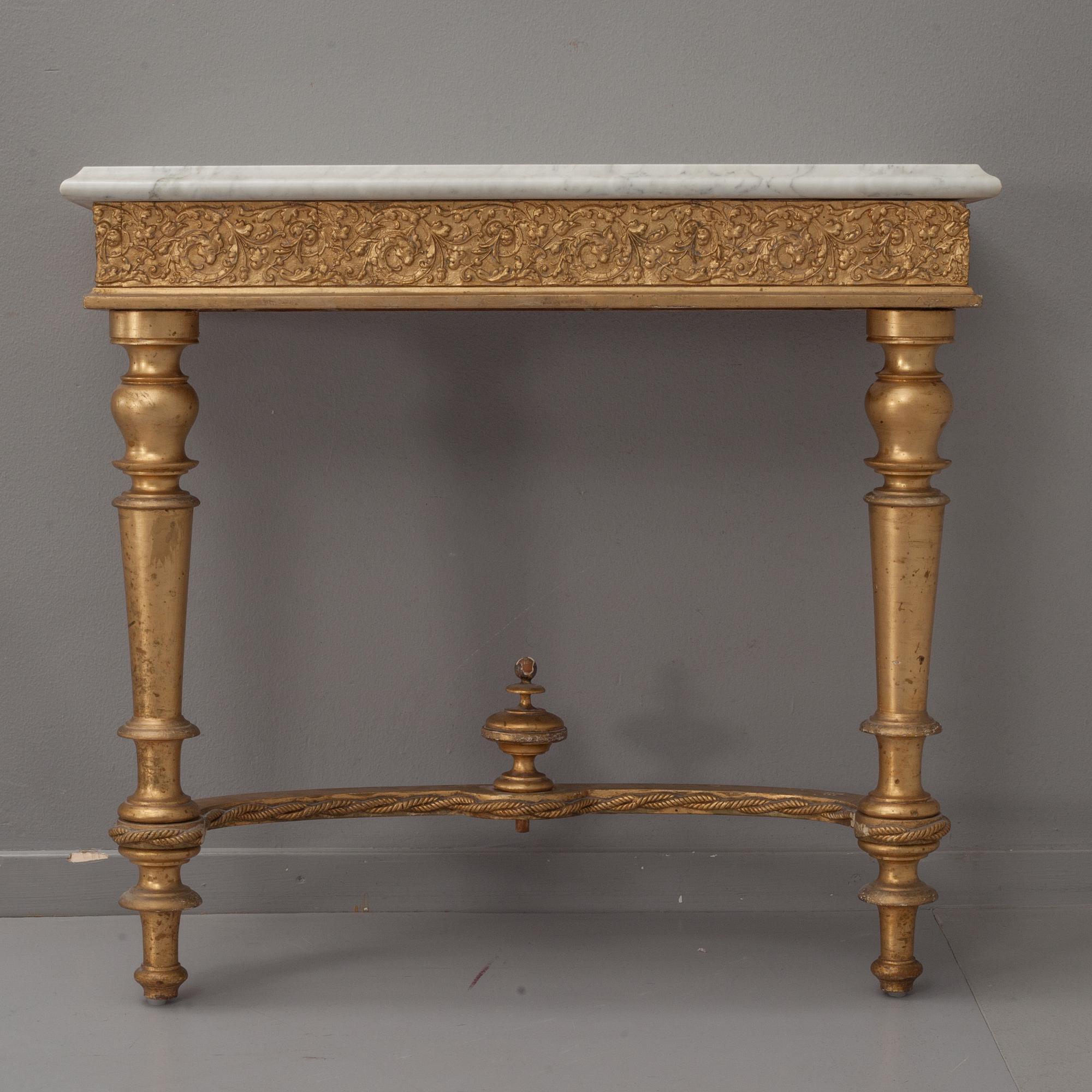 KONSOLBORD, 1800-talets andra hälft.
