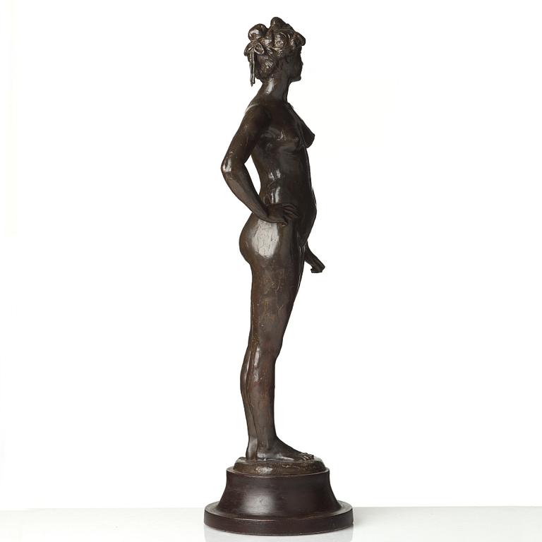 Carl Milles, Stående kvinnomodell med uppsatt hår.