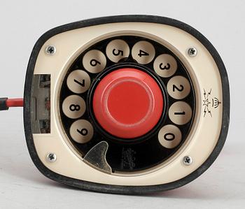 TELEFON, Ericofonen, s.k. Kobratelefon. Formgiven av Blomberg, Lysell och Thames. 1953-1954.