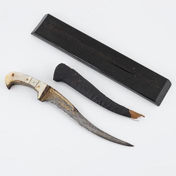 Dagger, Pesh-Kabz, 19th century.