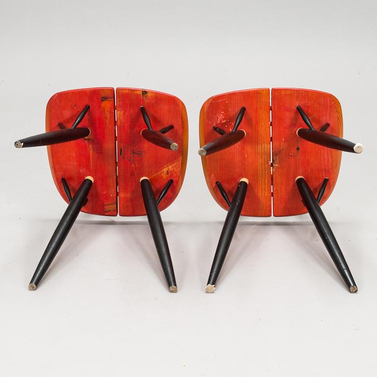 Ilmari Tapiovaara, a pair of 1970's 'Pirkka' chairs for Laukaan Puu.