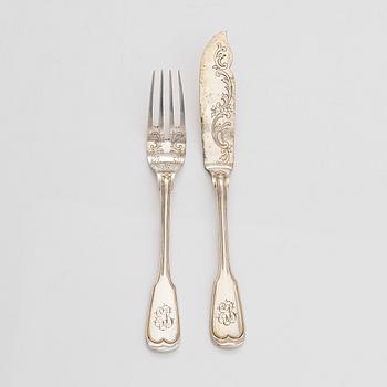A 12-piece set of silver fish cutlery, Germany, around the turn of the 20th century.