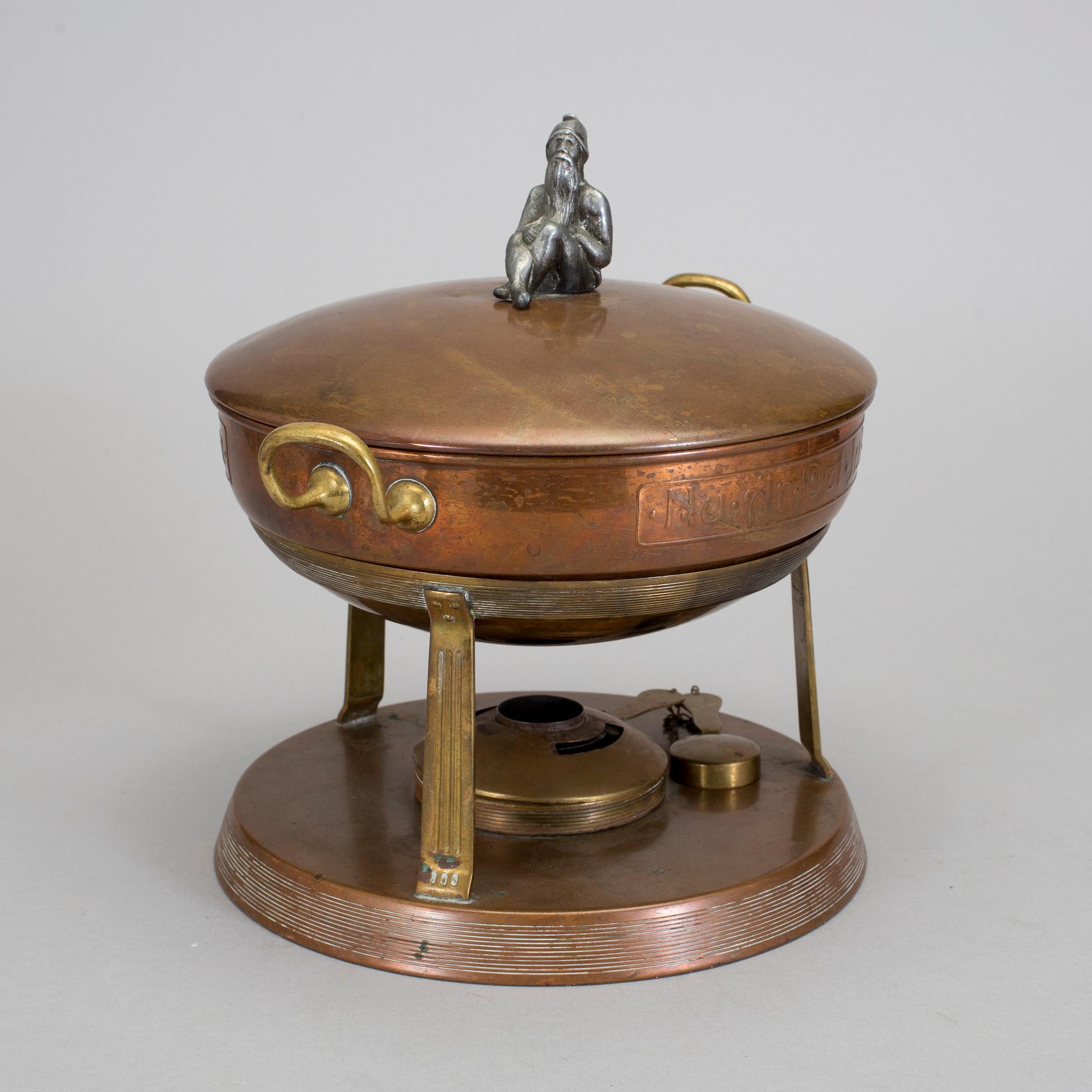 GLÖGGRYTA, koppar, tenn samt mässing, Gustav Eriksson, Eskilstuna, jugend, tidigt 1900-tal.