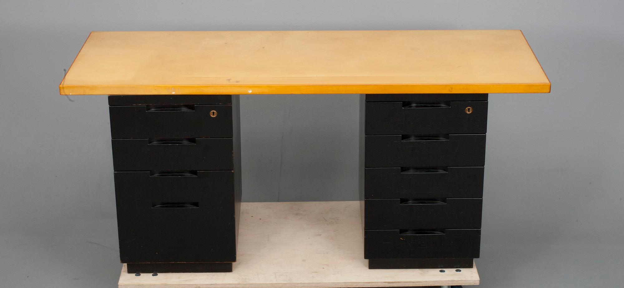 SKRIVBORD, Alvar Aalto, Artek.