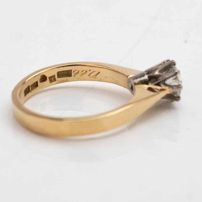 Lars-Erik Nilsson, 18K gold solitaire ring with a diamond, Ängelholm 1990.