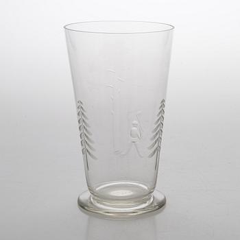 Göran Hongell, A glass vase signed JL Karhula.