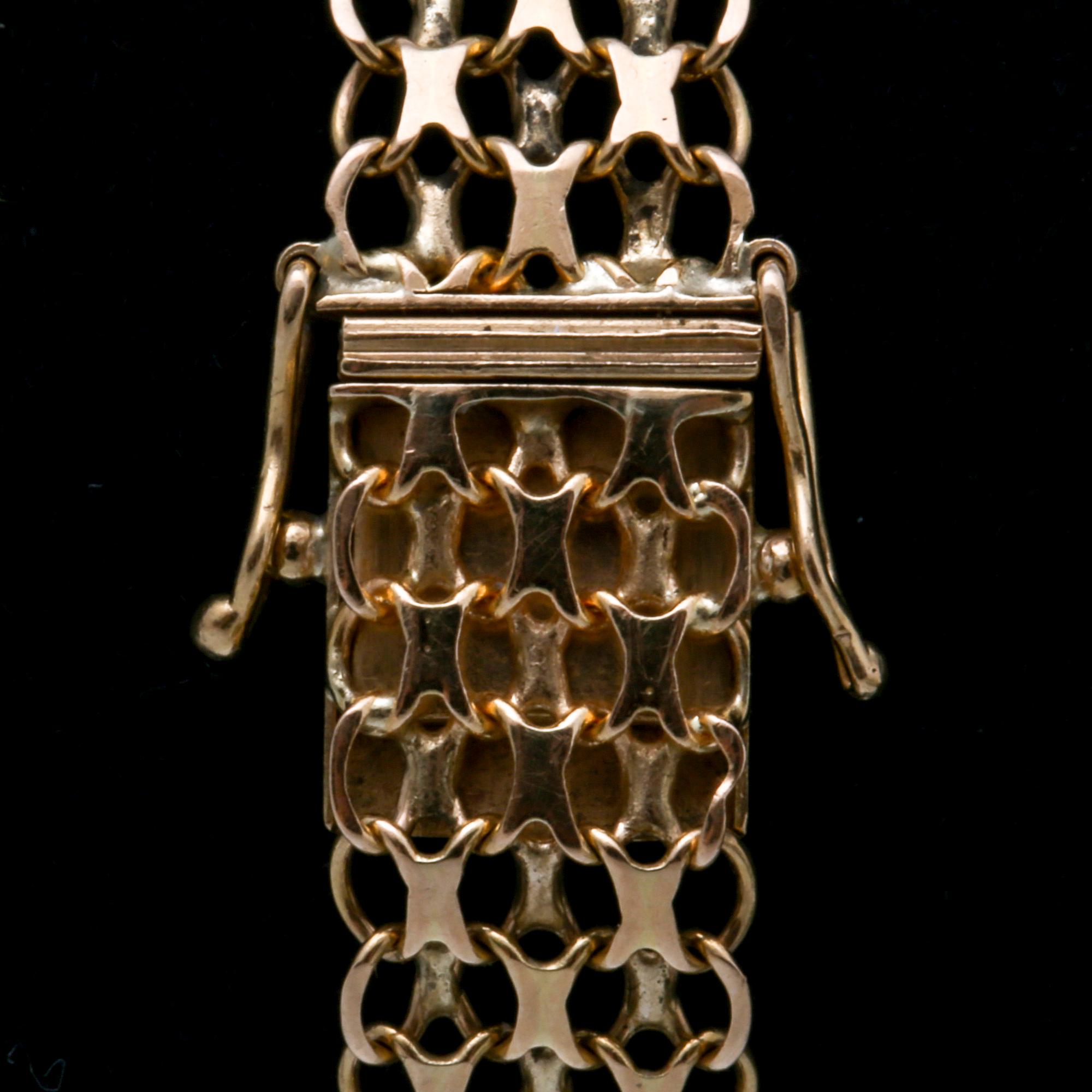 Bracelet 18k gold, 11,5 g, approx 19 x 1 cm.